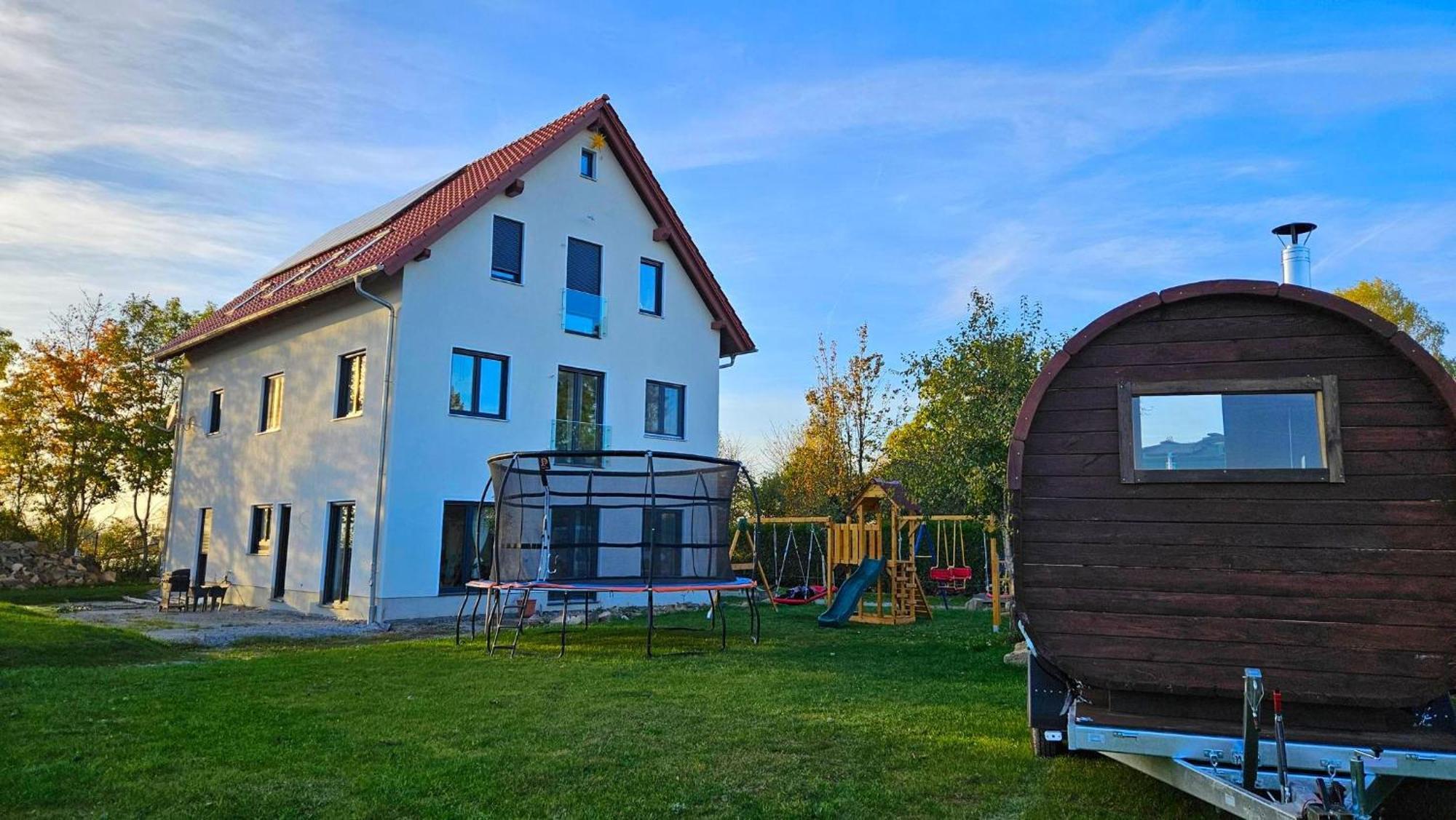 Traumschloesschen Eg Apartamento Nossen Exterior foto